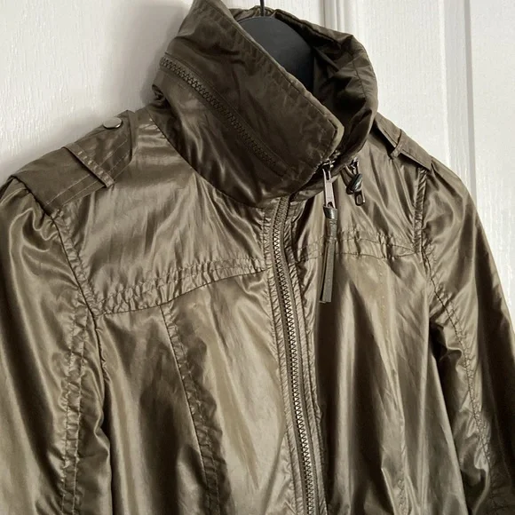 Mackage Perla Packable Rain Jacket - Olive - Picture 3 of 16